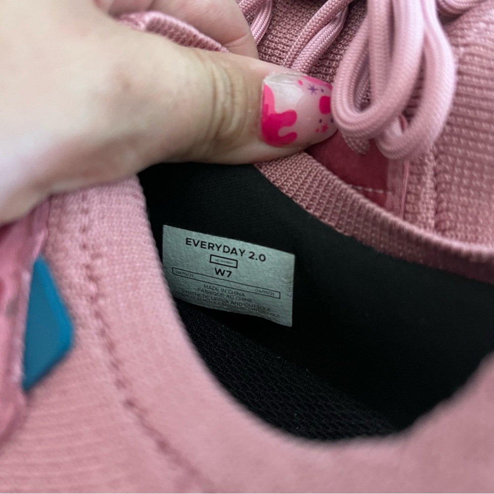 Vessi Everyday Move 2.0 Waterproof Sneakers in Mauve Pink Size 7 - Picture 7 of 7